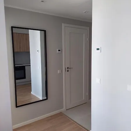 Rebase - Free Parking Apartment