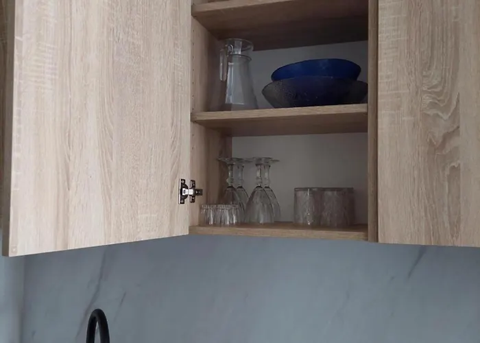 Rebase - Free Parking Apartment *