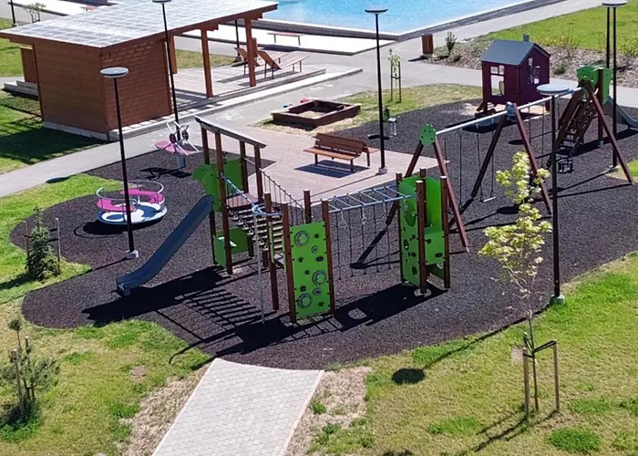 Rebase - Free Parking *